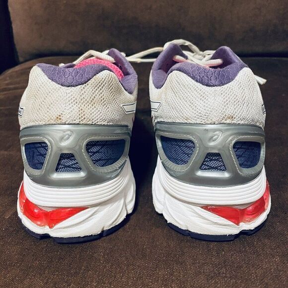 Excellent ASICS GEL-Nimbus 17 Grey Ruby Pink Purple Womens size 11 US Medium - Picture 4 of 13